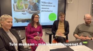 Paneeli, jossa Gretel Ruuskanen, Meri Larivaara, Veli-Matti Rinntemäki ja Juho Mertanen.