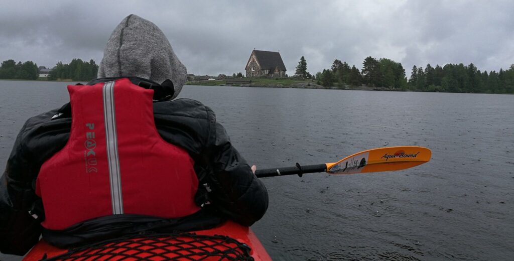 Melontaa Sastamalassa Pyhän Olavin kirkko